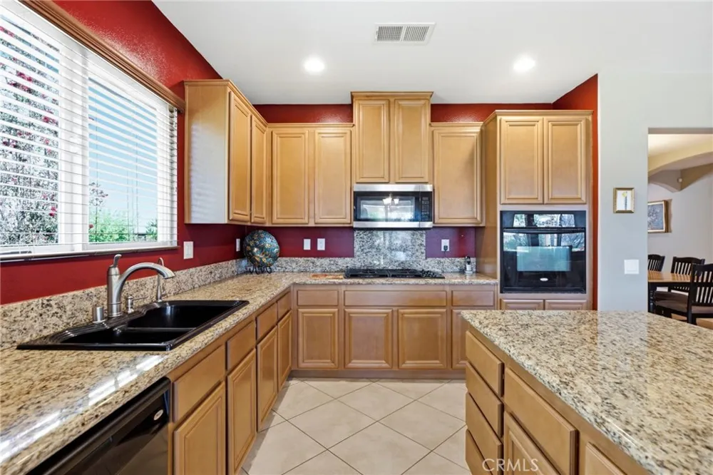 17133 Spring Canyon Place Riverside, CA 92503