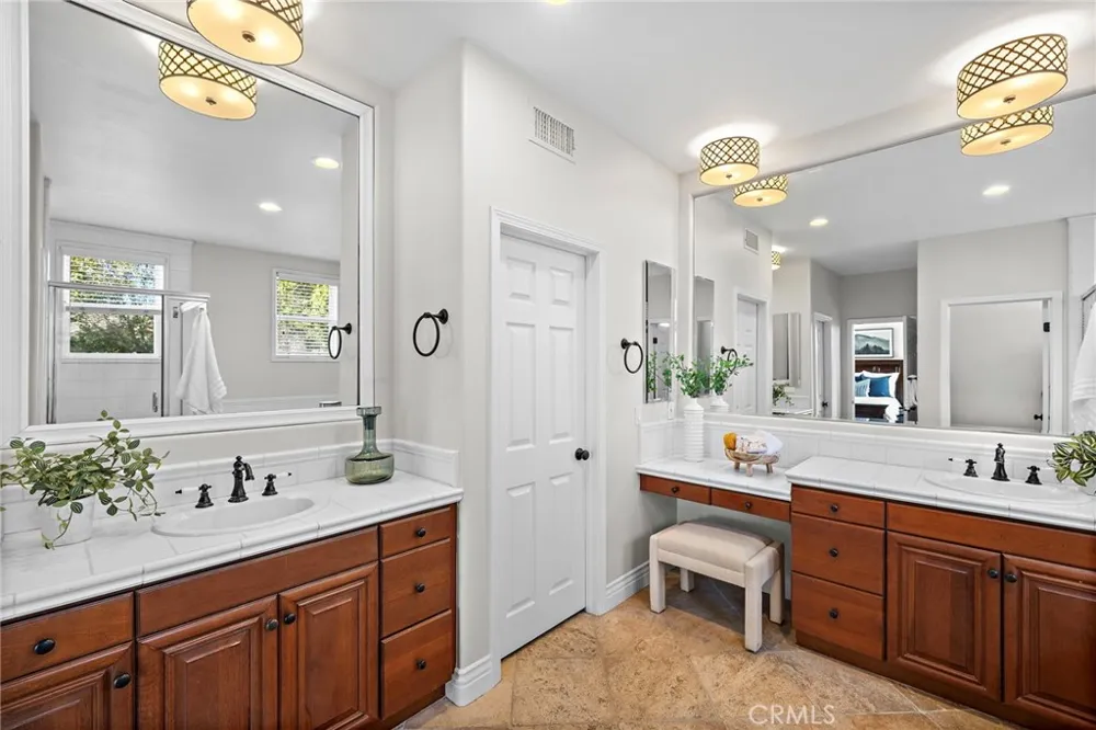 2 Mayville Place Ladera Ranch, CA 92694