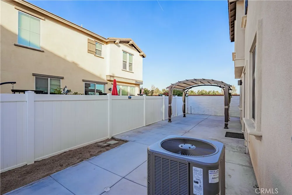 30458 VILLAGE KNOLL DRIVE Menifee, CA 92584