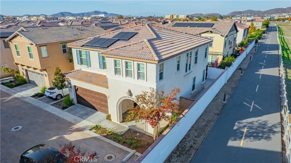 30458 VILLAGE KNOLL DRIVE Menifee, CA 92584