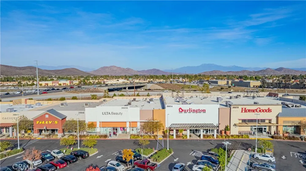 30458 VILLAGE KNOLL DRIVE Menifee, CA 92584