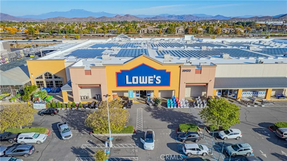 30458 VILLAGE KNOLL DRIVE Menifee, CA 92584