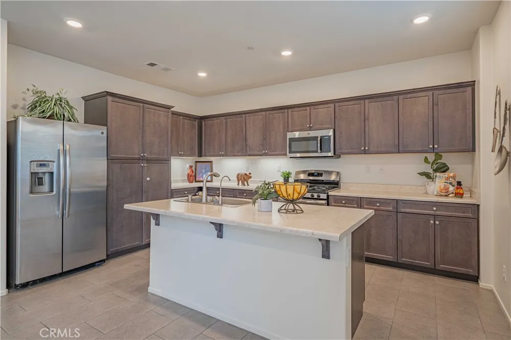 30458 VILLAGE KNOLL DRIVE Menifee, CA 92584