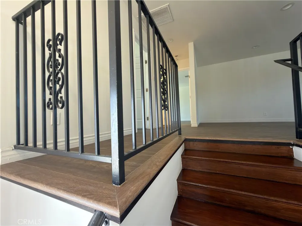 465 Marengo Avenue Pasadena, CA 91101