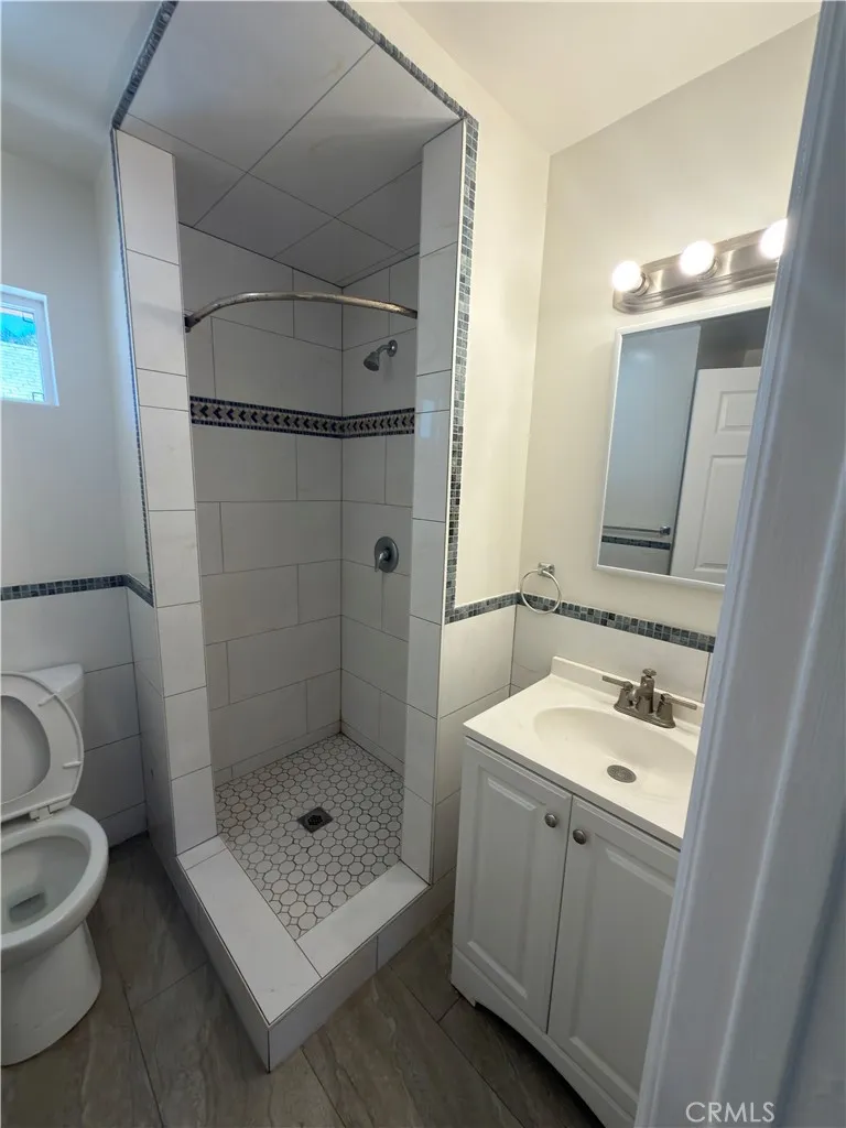 465 Marengo Avenue Pasadena, CA 91101