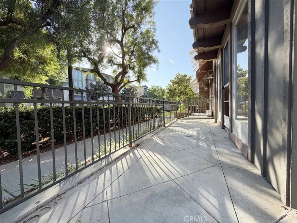 274 Tustin Field Dr Tustin, CA 92782