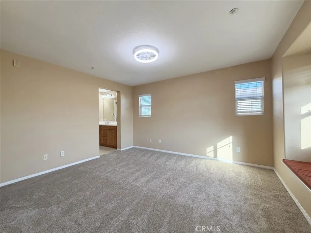 274 Tustin Field Dr Tustin, CA 92782