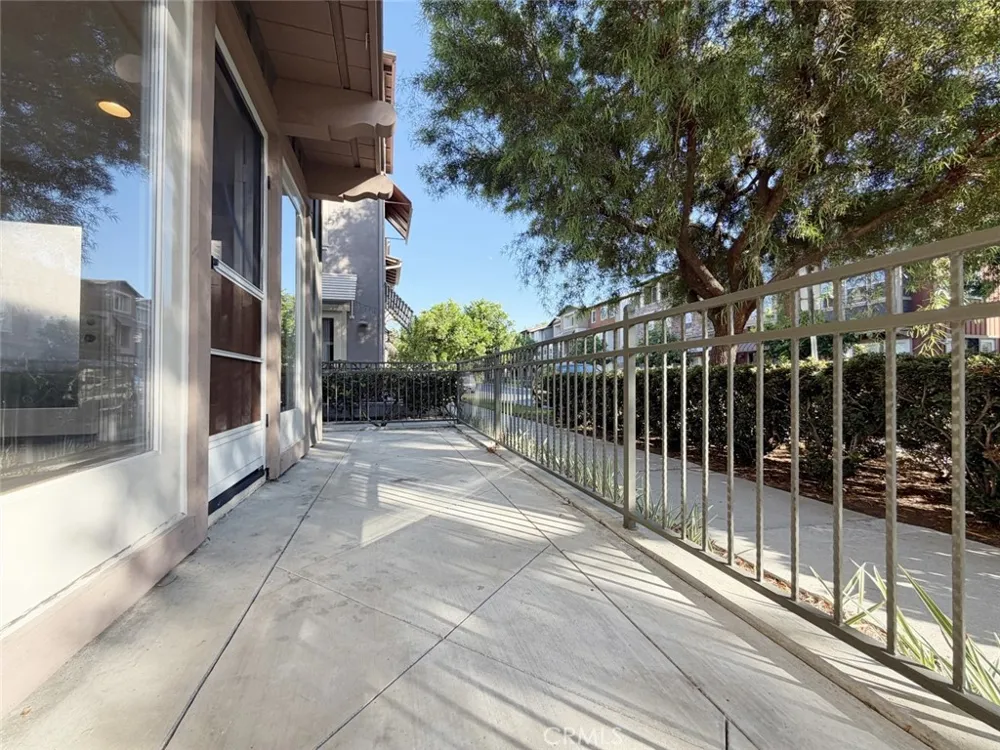 274 Tustin Field Dr Tustin, CA 92782