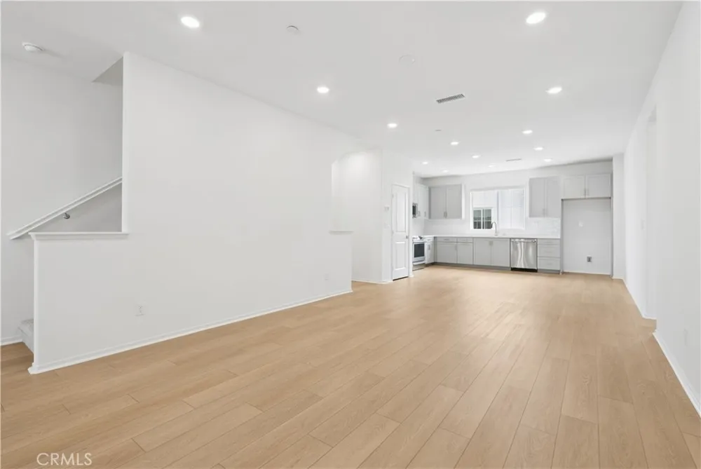 16112 Currant Lane Chino, CA 91708