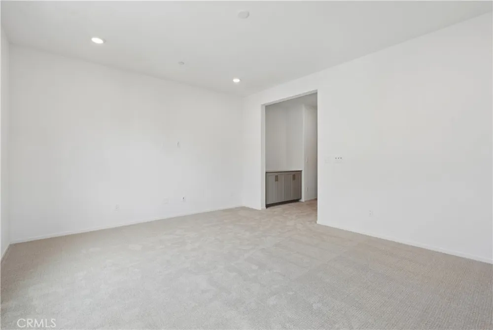 16112 Currant Lane Chino, CA 91708