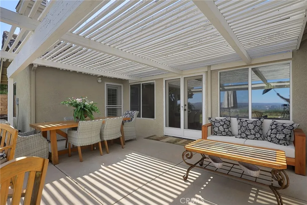 7608 Wiscasset West Hills, CA 91304