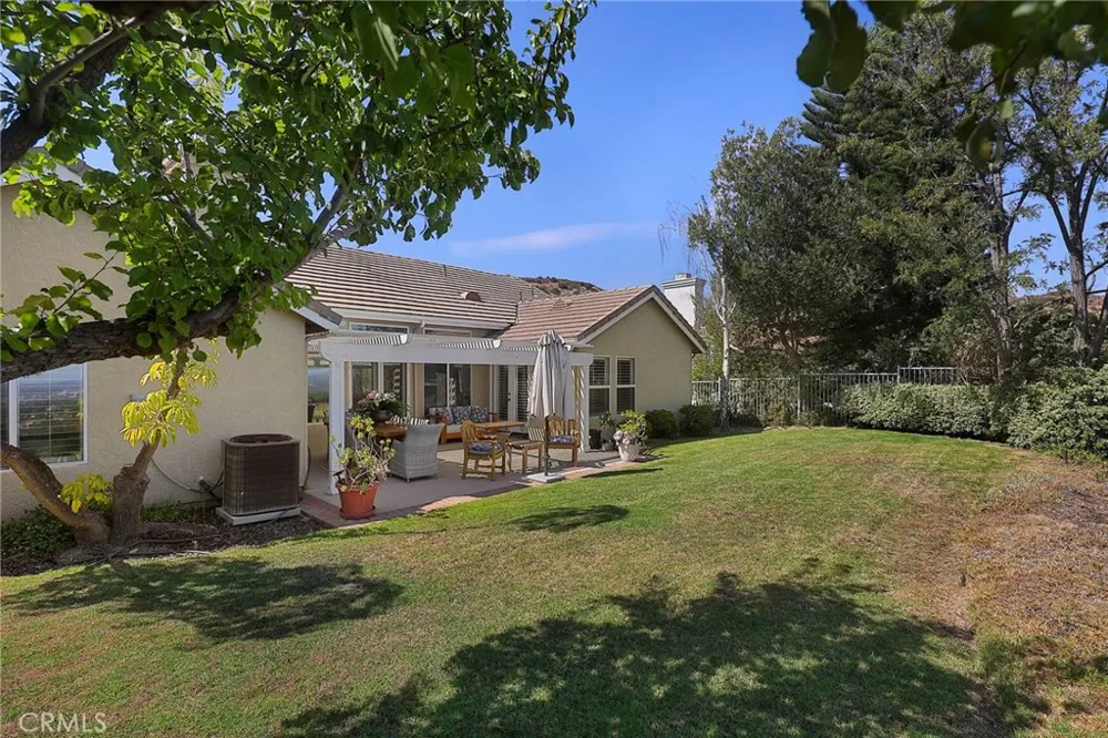 7608 Wiscasset West Hills, CA 91304