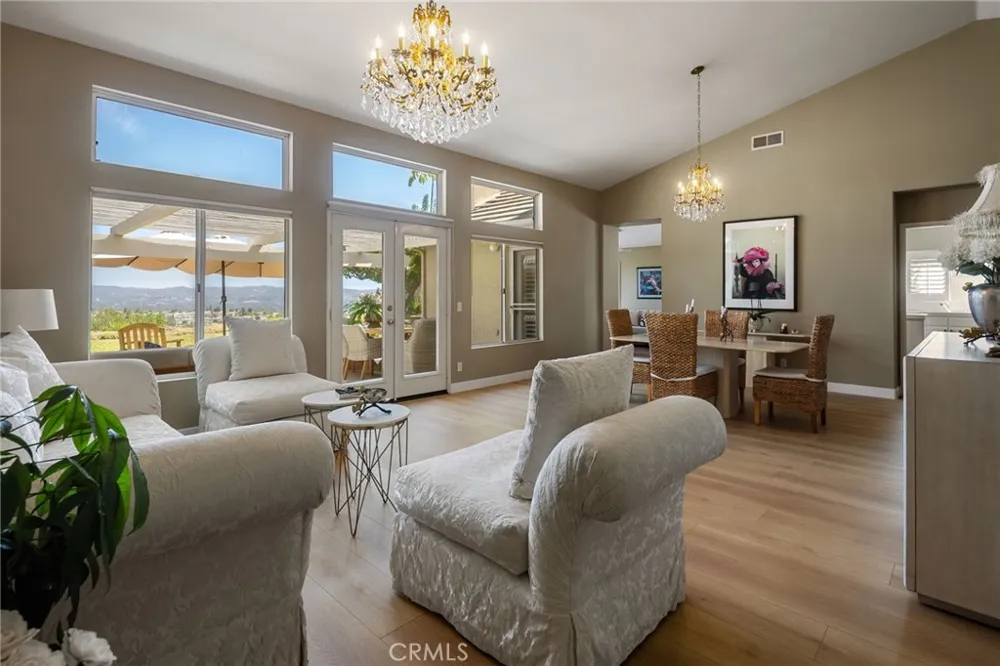 7608 Wiscasset West Hills, CA 91304