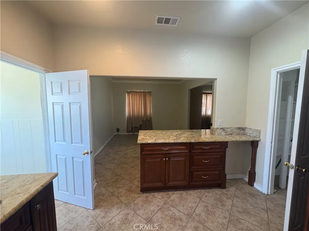 3395 Franklin Avenue Riverside, CA 92507