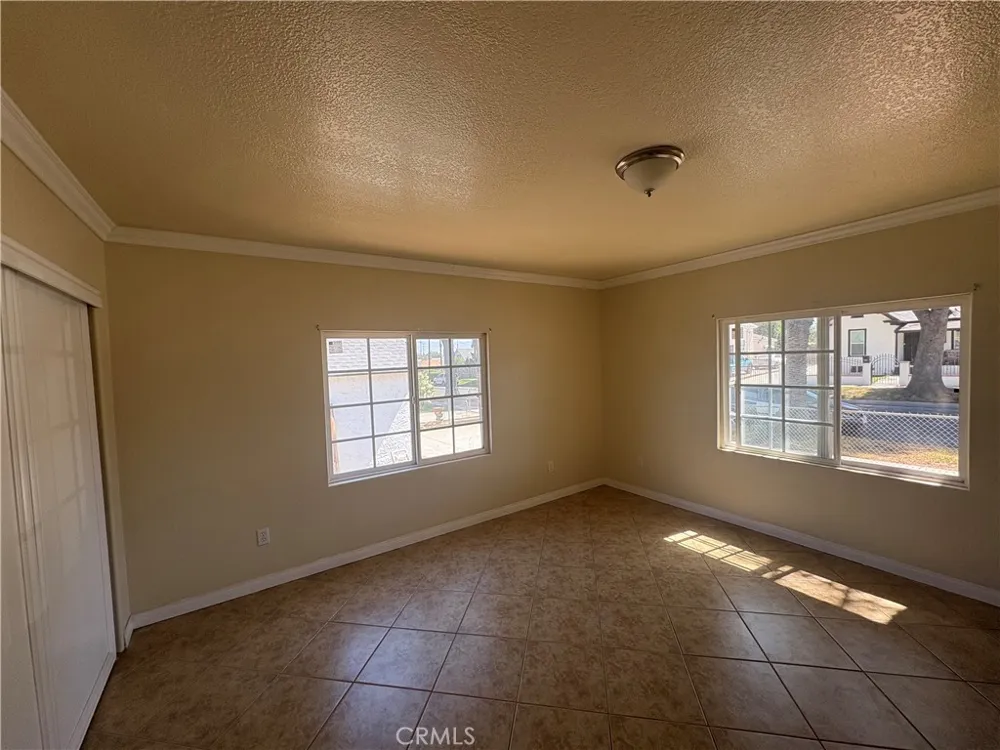 3395 Franklin Avenue Riverside, CA 92507