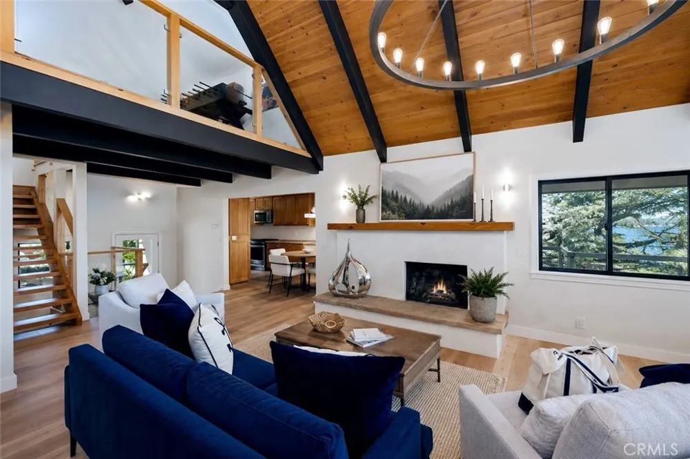 359 John Muir Road Lake Arrowhead, CA 92352