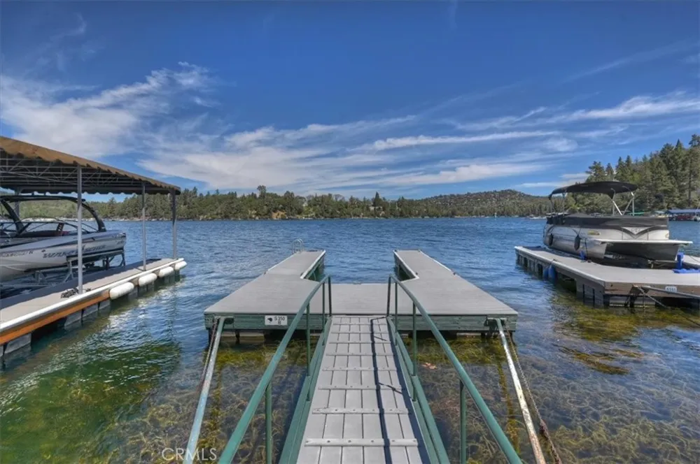 359 John Muir Road Lake Arrowhead, CA 92352