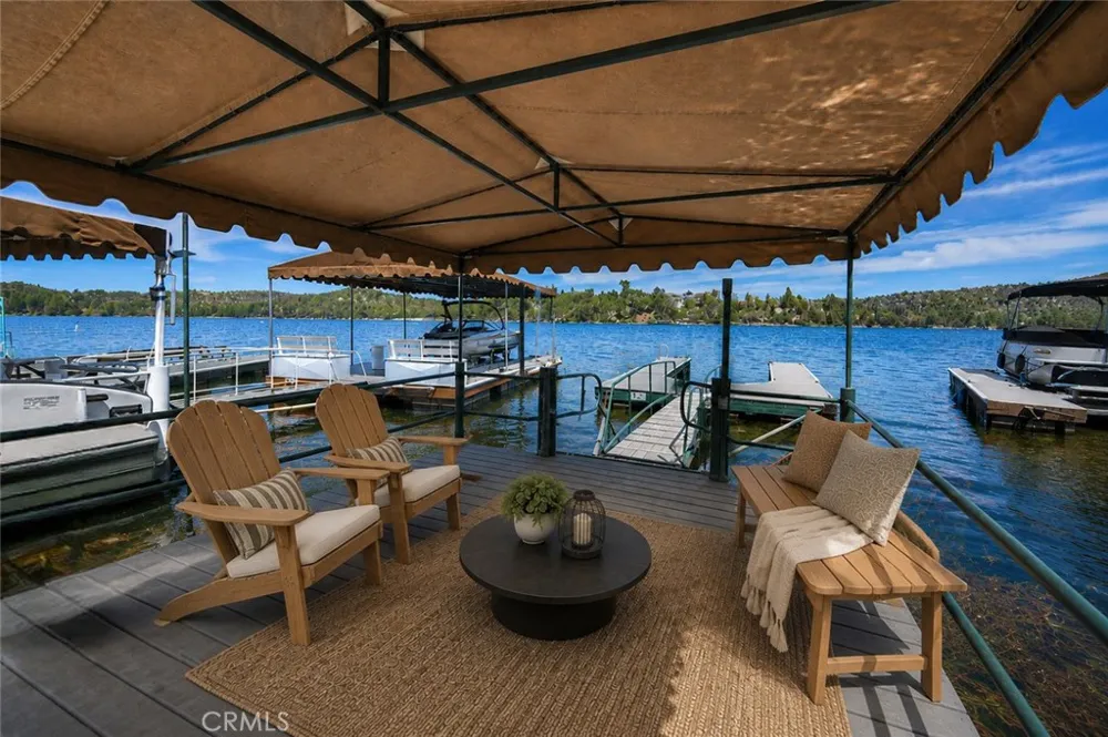 359 John Muir Road Lake Arrowhead, CA 92352