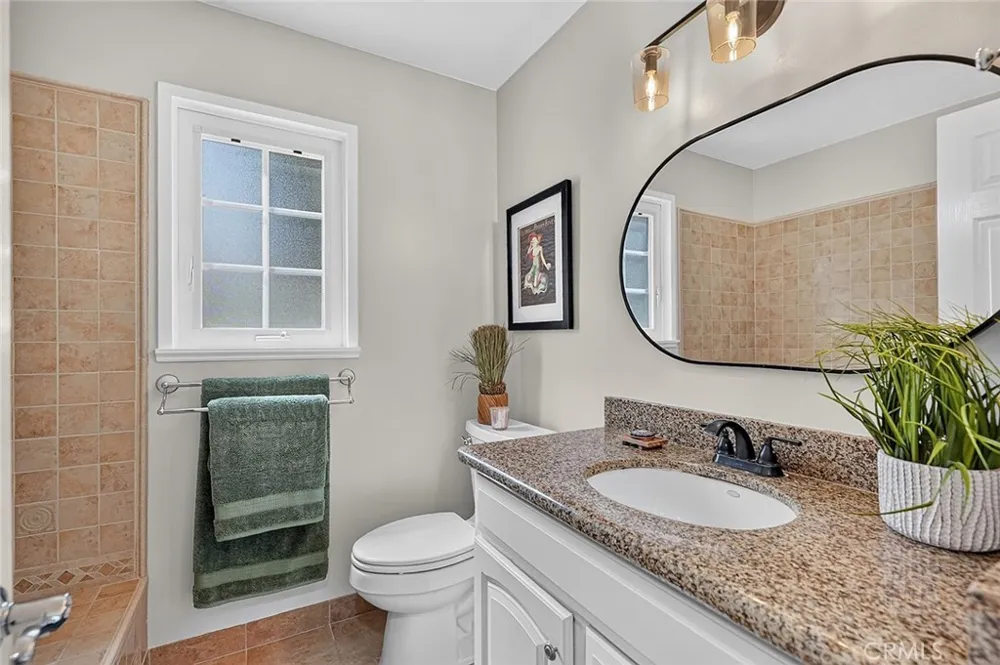 3541 Goldenrod Seal Beach, CA 90740