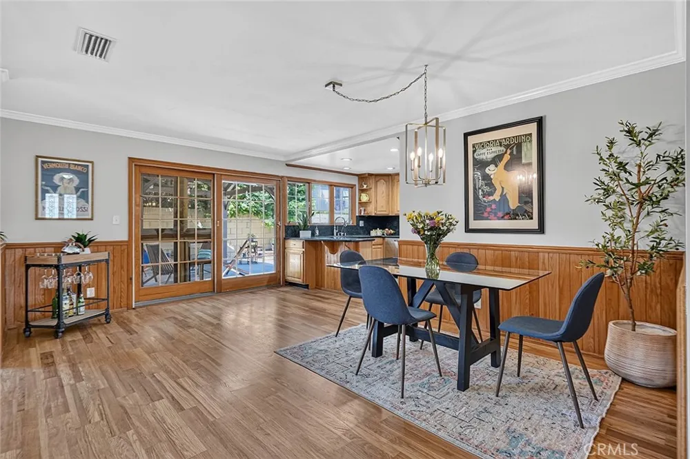 3541 Goldenrod Seal Beach, CA 90740