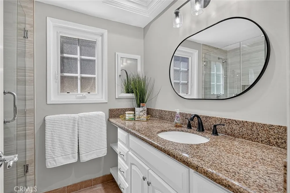 3541 Goldenrod Seal Beach, CA 90740