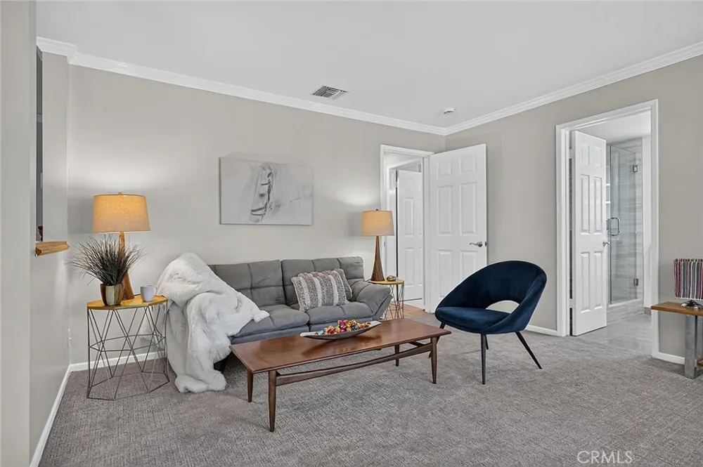 3541 Goldenrod Seal Beach, CA 90740