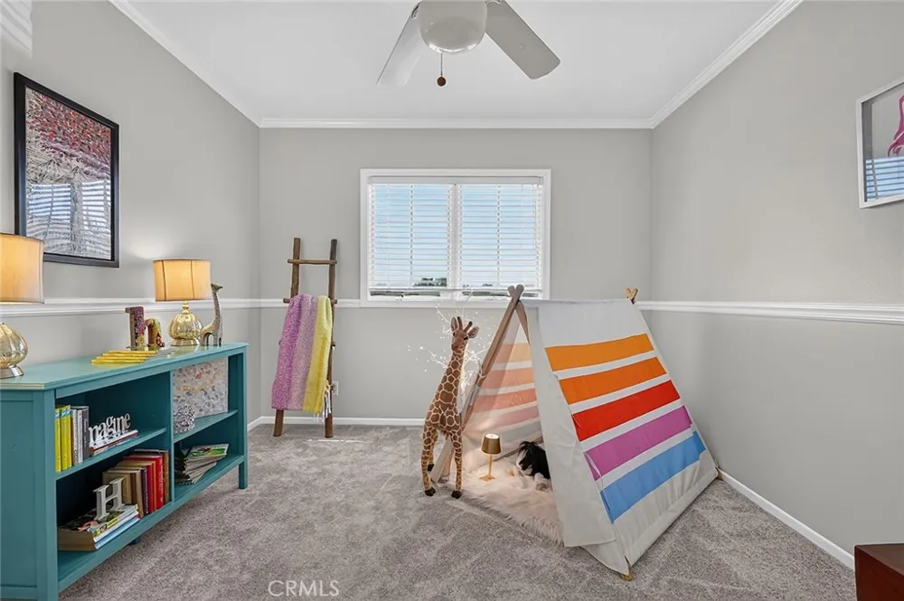 3541 Goldenrod Seal Beach, CA 90740