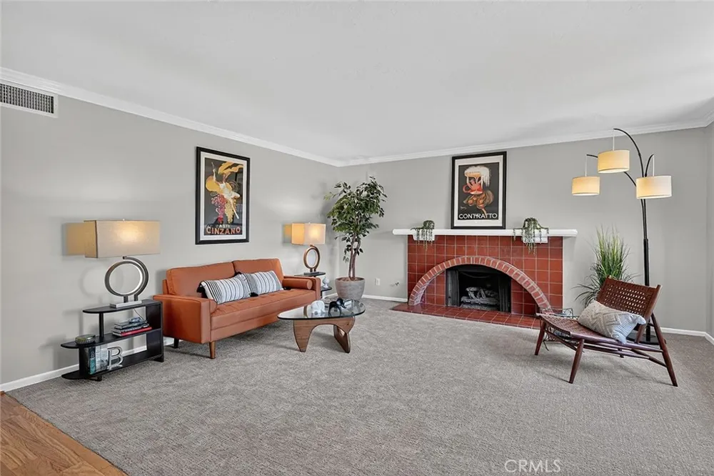 3541 Goldenrod Seal Beach, CA 90740