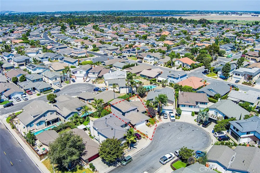 3541 Goldenrod Seal Beach, CA 90740