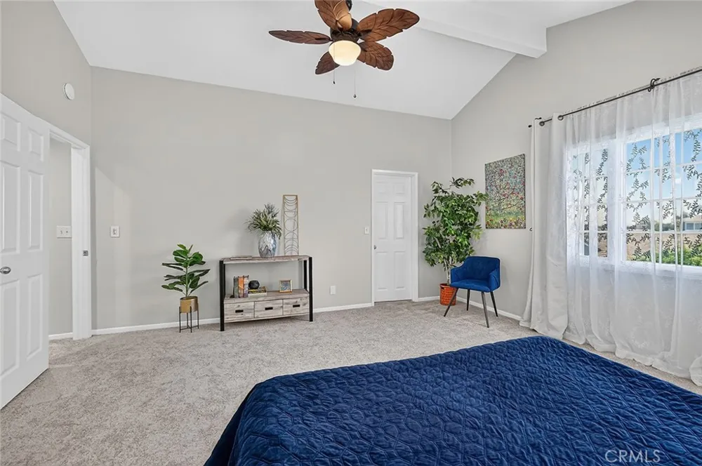 3541 Goldenrod Seal Beach, CA 90740