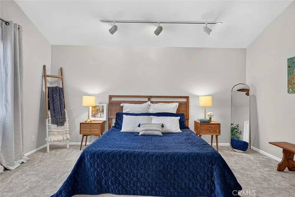 3541 Goldenrod Seal Beach, CA 90740