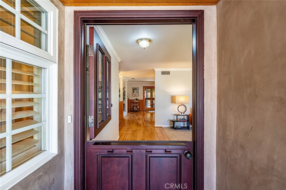 3541 Goldenrod Seal Beach, CA 90740