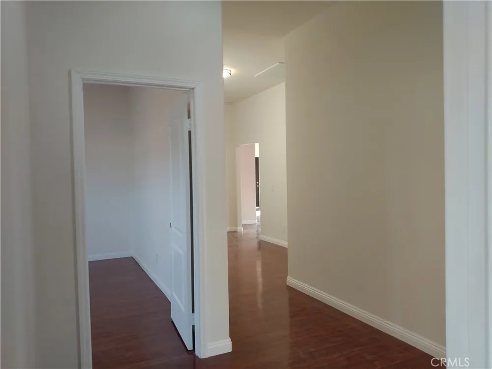 17548 Court Street Fontana, CA 92336