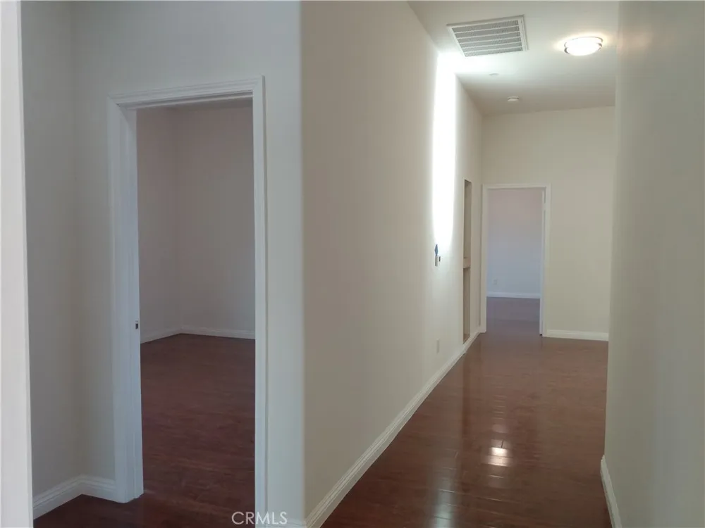 17548 Court Street Fontana, CA 92336