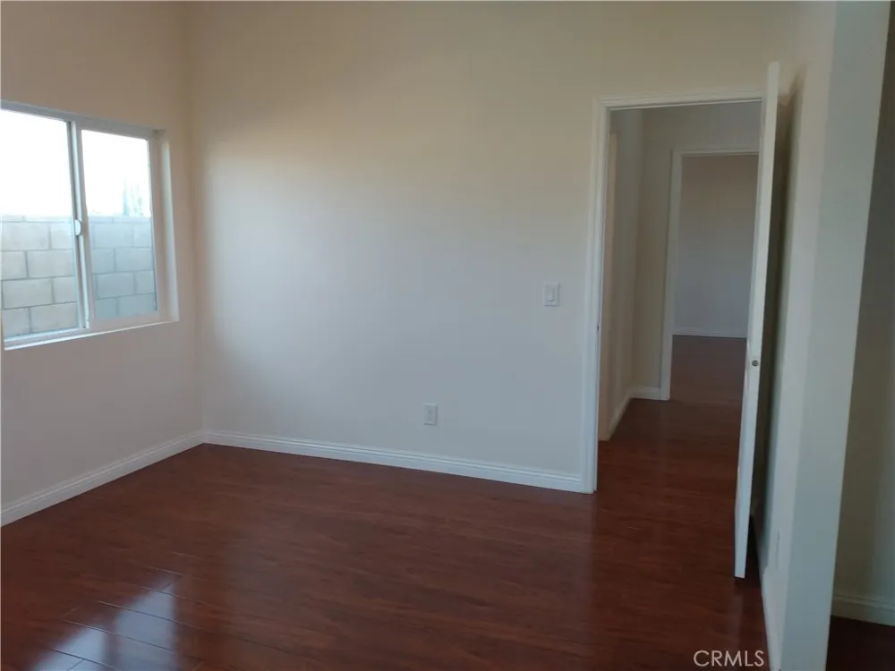 17548 Court Street Fontana, CA 92336