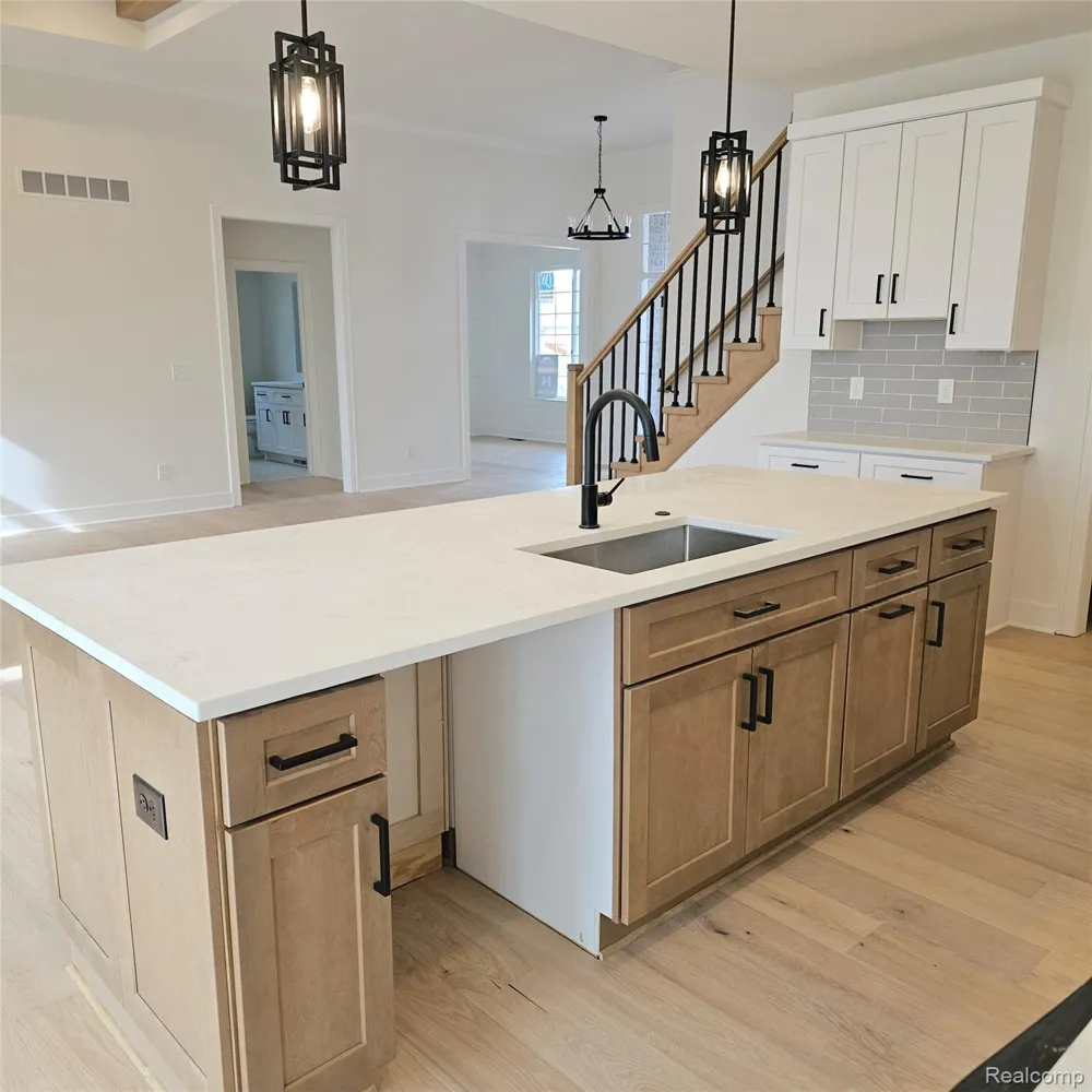 50691 Timberstone Macomb Township, MI 48042