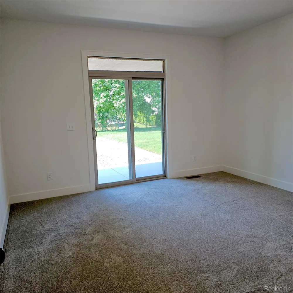 50691 Timberstone Macomb Township, MI 48042