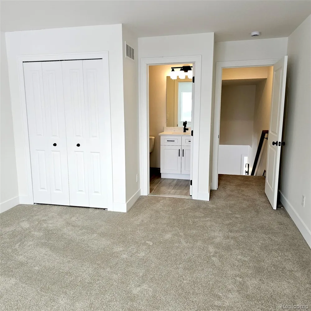 50691 Timberstone Macomb Township, MI 48042