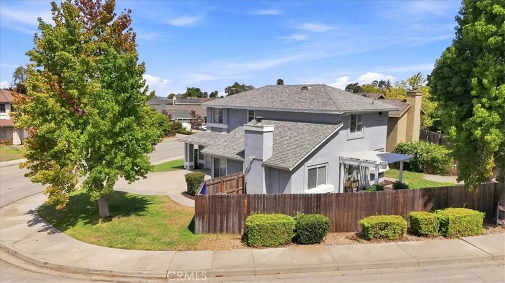 4232 Whispering Pines Santa Maria, CA 93455