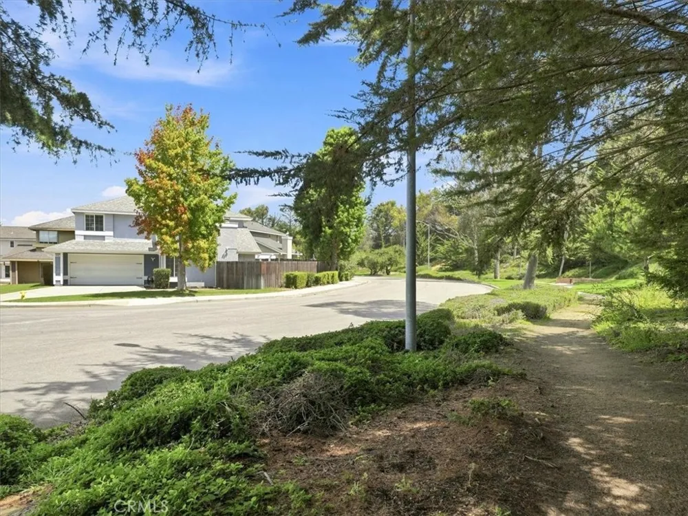 4232 Whispering Pines Santa Maria, CA 93455