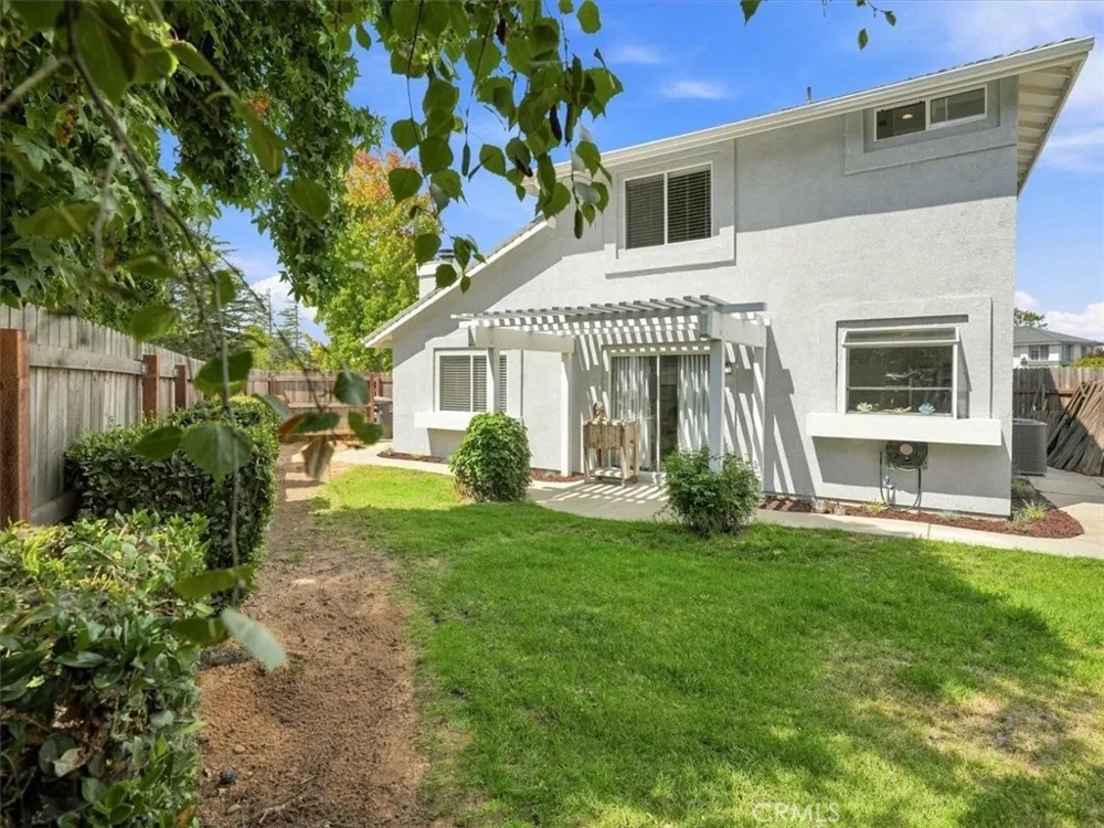 4232 Whispering Pines Santa Maria, CA 93455