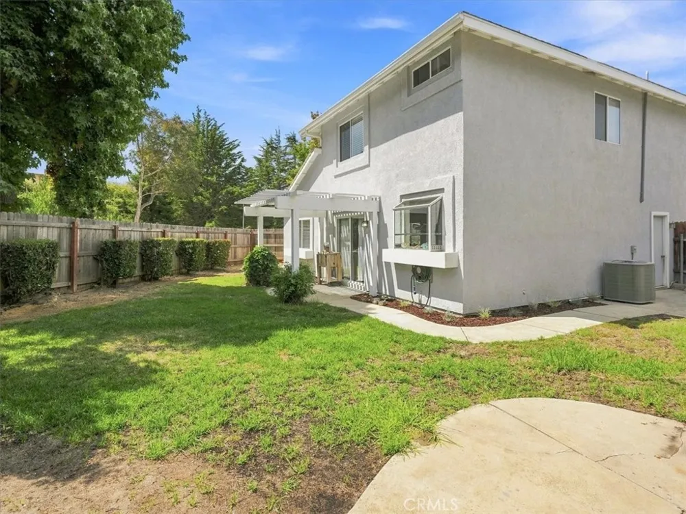 4232 Whispering Pines Santa Maria, CA 93455