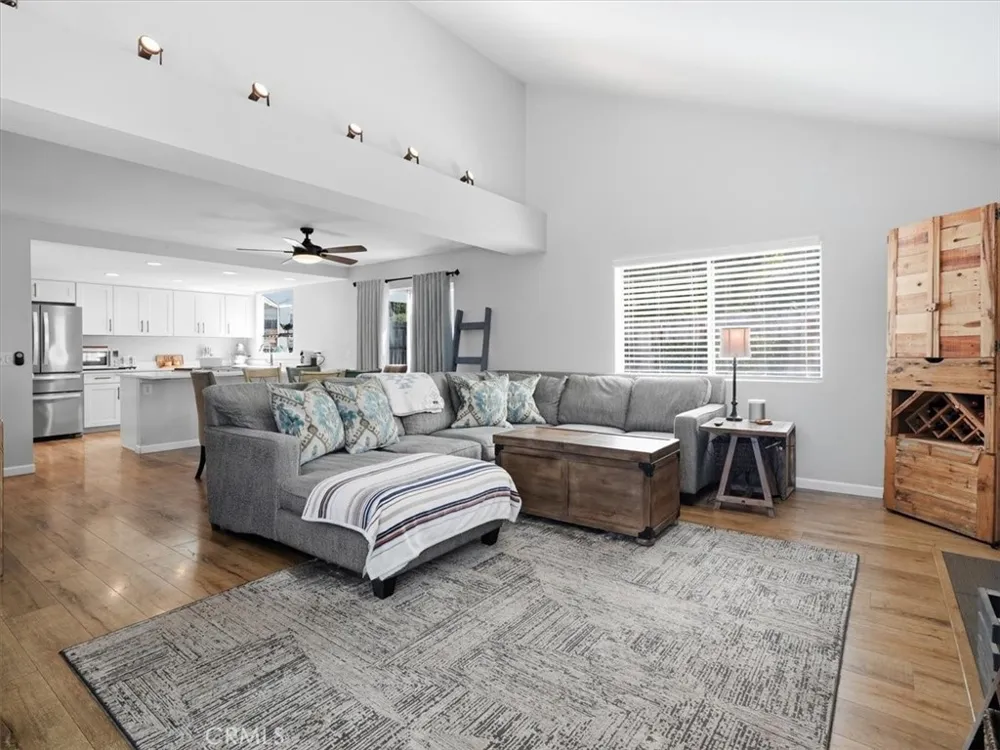 4232 Whispering Pines Santa Maria, CA 93455