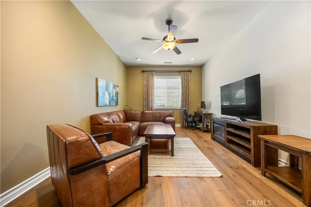 28270 Via Santa Rosa Temecula, CA 92590