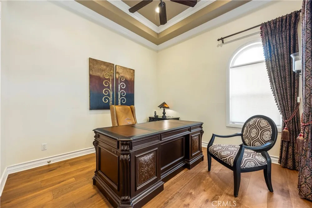 28270 Via Santa Rosa Temecula, CA 92590