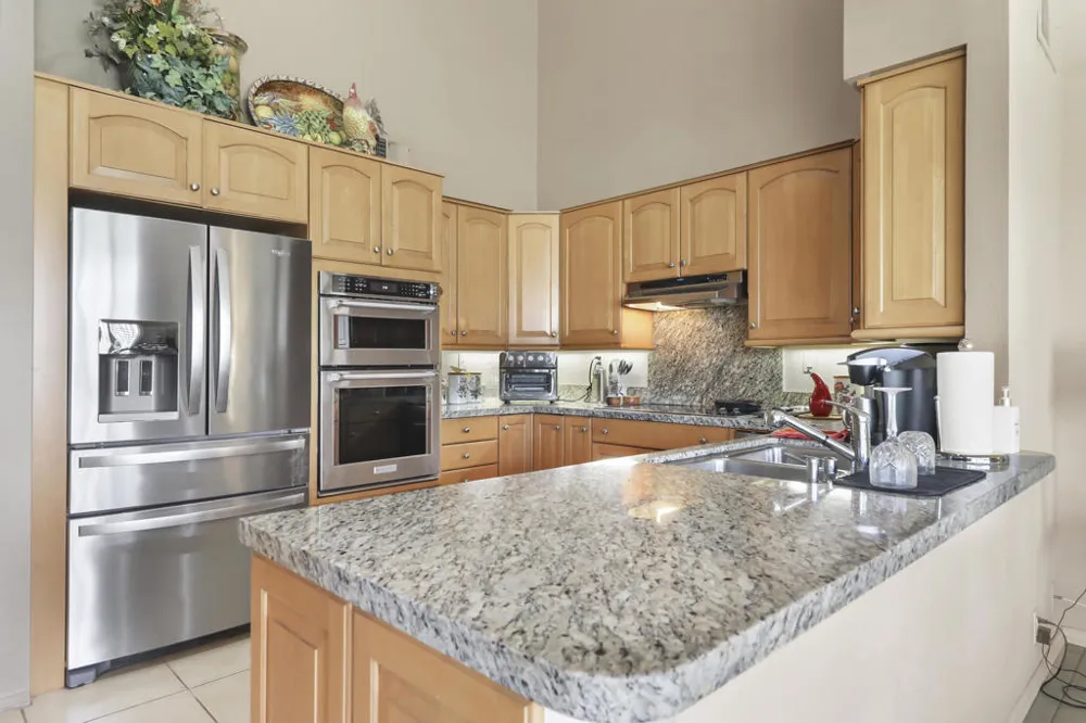 358 Red River Road Palm Desert, CA 92211