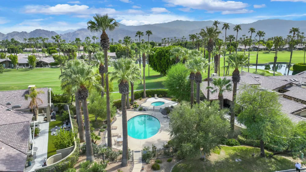 358 Red River Road Palm Desert, CA 92211