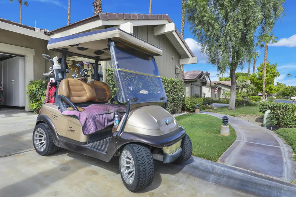 358 Red River Road Palm Desert, CA 92211