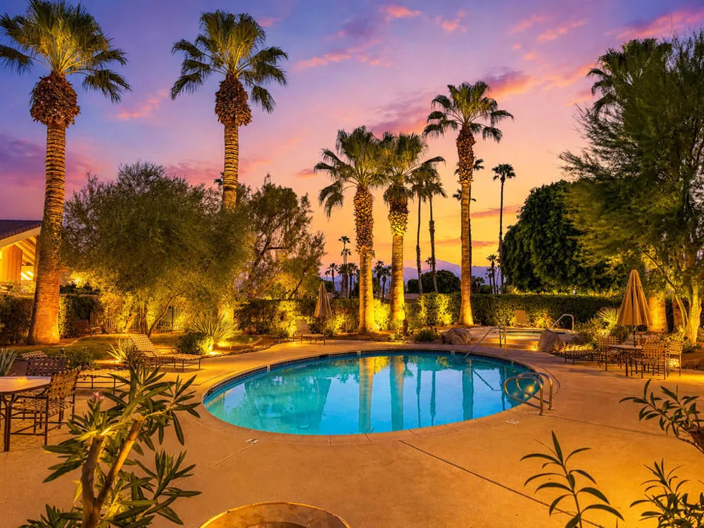 358 Red River Road Palm Desert, CA 92211