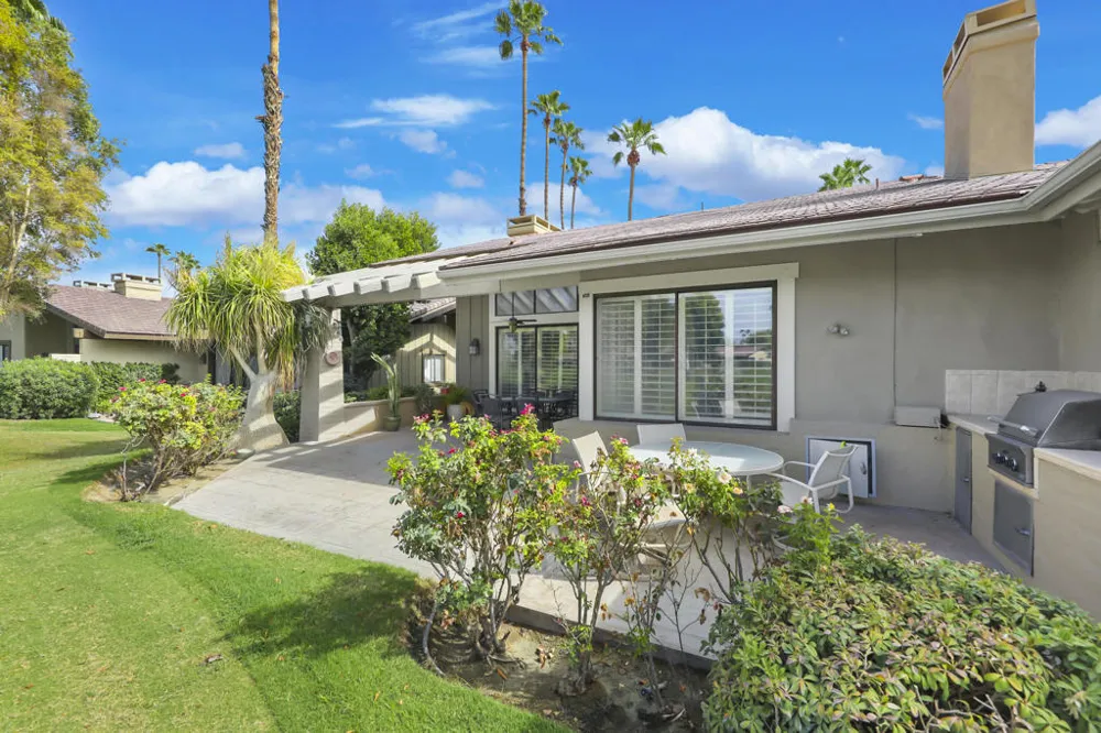 358 Red River Road Palm Desert, CA 92211